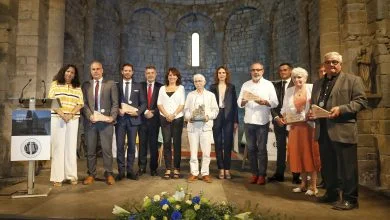 Cinc batlles de la Catalunya del Nord reben el Premi Juandó i Royo per defensar l’ús del català als plens