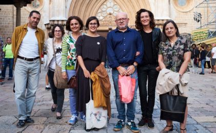 L’escriptora Jenn Díaz participa d’una trobada amb el club de lectura del Col•legi d’Advocats